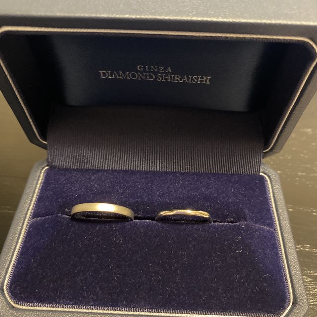 【銀座ダイヤモンドシライシの口コミ】 シンプルなデザインで好きなデザインを選ぶことができ素敵な指輪を作って…