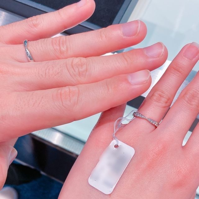 【ティファニー(Tiffany & Co.)の口コミ】 エタニティのような、ダイヤがたくさんついて華やかな指輪を探していたと…