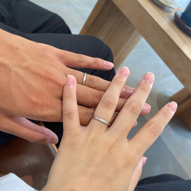 【出雲結(いずもゆい)の口コミ】 シンプルで着け心地がよくどんな服装でも合わせやすいと思います。
ホーニ…