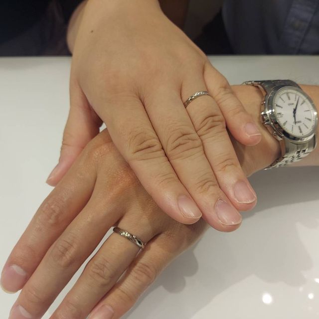 【Disney The Little Mermaid（ディズニー リトル・マーメイド）の口コミ】 リトル・マーメイドのアリエルをモチーフにしているということで、波をイ…