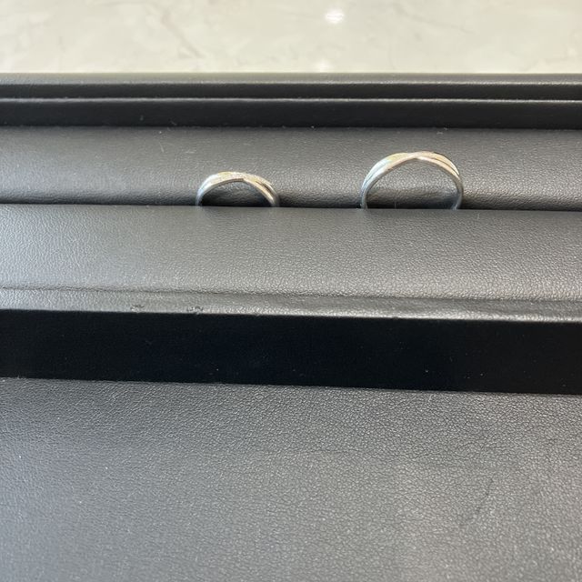 【Bridal Jewelry Fujita(ブライダルジュエリーフジタ)の口コミ】 デザインがシンプルで可愛らしいみためが大好き。一緒にいろいろ相談をし…