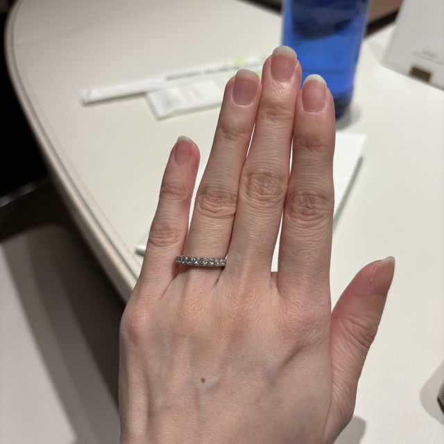 【和光ブライダルブティックギンザの口コミ】 せっかくの結婚指輪なので華やかなダイヤモンドが入ったデザインの指輪が…