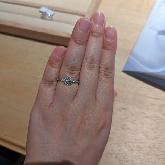 【ith(イズ)の口コミ】 結婚指輪は、男女で同じデザインなのが気に入っています。プラチナと金の…