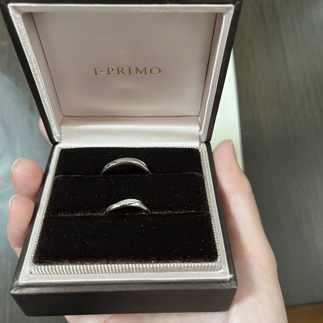 【アイプリモ(I-PRIMO)の口コミ】 ウェーブのあるデザインなので、水かきが深い方にもフィットします。平甲…