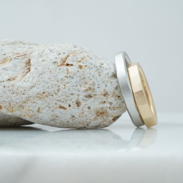 【THREE TREES(スリーツリーズ)の口コミ】 希望のデザインがあったので、写真を見ていただき、希望通りの型が作成で…