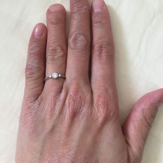 【ヴァンドーム青山(VENDOME AOYAMA)の口コミ】 シンプルかつ可愛さもあるデザインで、若い時だけでなく、年を取ってから…