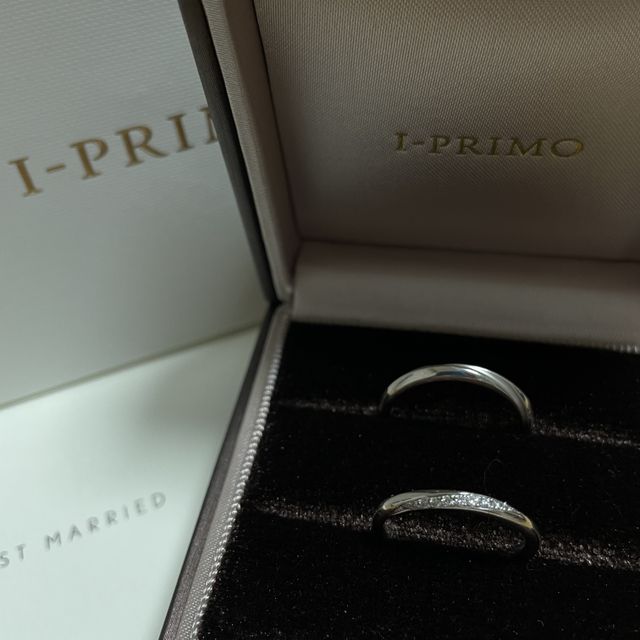 【アイプリモ(I-PRIMO)の口コミ】 ダイヤが15粒ついておりどの角度からみてもダイヤモンドが見えてとっても…
