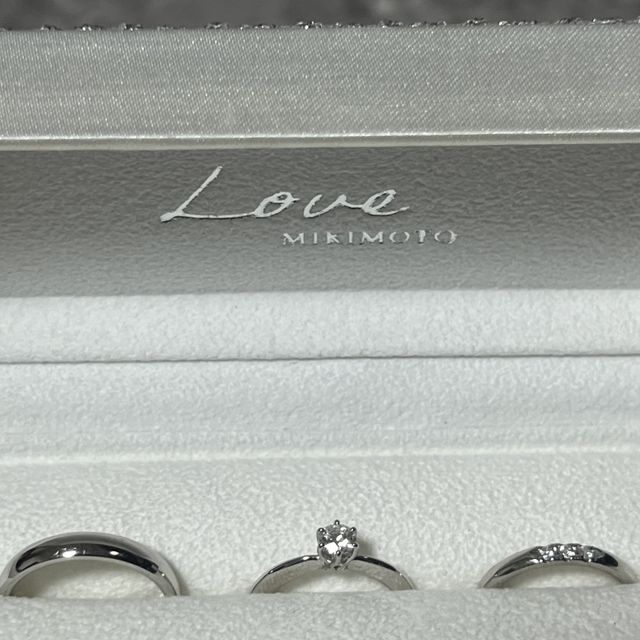 【MIKIMOTO(ミキモト)の口コミ】 王道のシンプルなデザインが好みであったため、ミキモトさんで購入しまし…