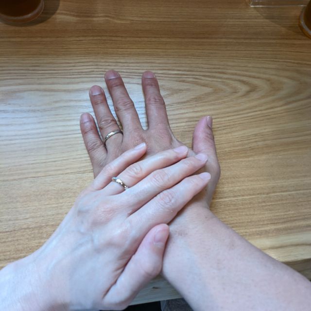 【4℃ BRIDAL(ヨンドシーブライダル)の口コミ】 指輪の素材や指輪に込められた想いを丁寧に教えて頂きながら、紹介しても…