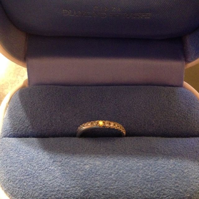 【銀座ダイヤモンドシライシの口コミ】 婚約指輪を彼からサプライズでいただき、それが銀座ダイヤモンドシライシ…