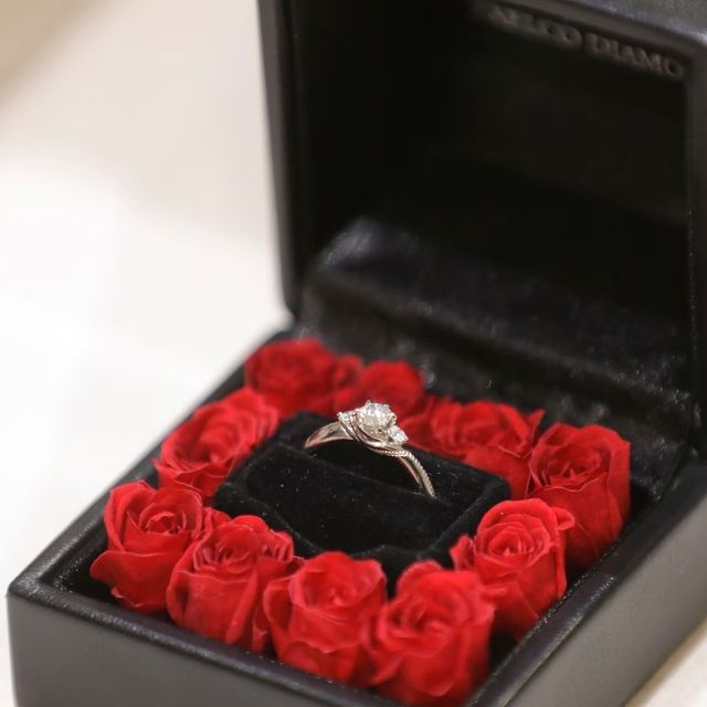 【エクセルコダイヤモンド(EXELCO DIAMOND)の口コミ】 第一にダイヤモンドに重きを置きました。ダイヤモンドの中でも大きさ研磨…