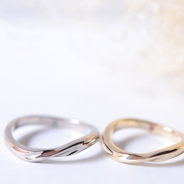 【CRAFY(クラフィ)の口コミ】 永遠に続く愛を象徴するウェーブとメビウスにこだわりを持ちデザインしま…