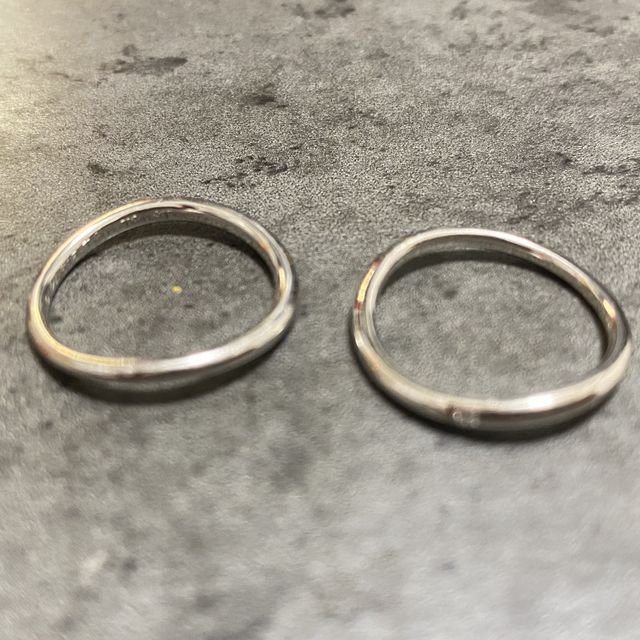 【ケイウノ ブライダル(K.UNO BRIDAL)の口コミ】 シンプルなデザインのものを探していたので、ピッタリのものが見つかった…