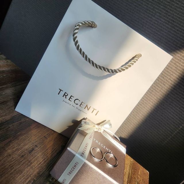 【TRECENTI(トレセンテ)の口コミ】 デザインはシンプルでとても気に入りました。マット加工をしてもらいまし…