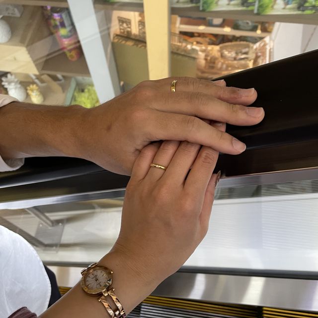 【NIESSING(ニーシング)の口コミ】 指輪のデザインは飽きずにずっと好きでいられるシンプルなものを希望して…