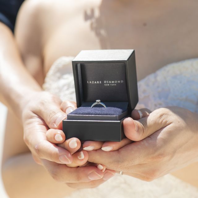 【ラザール ダイヤモンド(LAZARE DIAMOND)の口コミ】 普段使いとして、お出かけの度に使えそうなシンプルで飽きのこなさそうな…