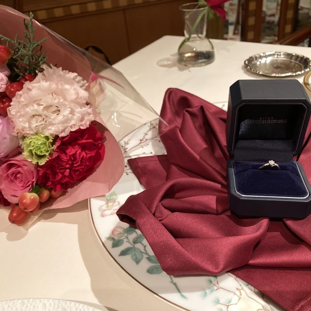 【銀座ダイヤモンドシライシの口コミ】 海外ブランドは価格が高くなりがちで、ダイヤモンドの品質が落ちてしまう…