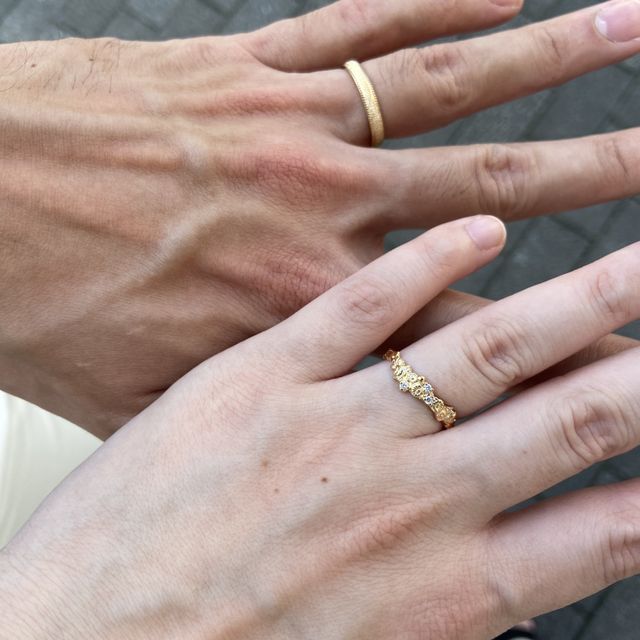 【St.Maria(サンタマリア)の口コミ】 他の指輪メーカーに比べて、圧倒的に繊細で可愛いデザインです。色もホワ…