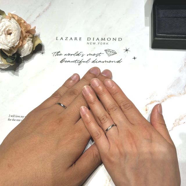 【ラザール ダイヤモンド(LAZARE DIAMOND)の口コミ】 ダイヤモンドの輝きがとても綺麗です。着け心地が良く、ストレートのタイ…
