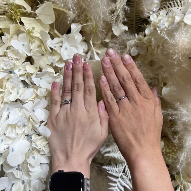 【icci代官山の口コミ】 指輪は完全オーダーにしました。
わたしは普段から婚約指輪との重ね付けを…