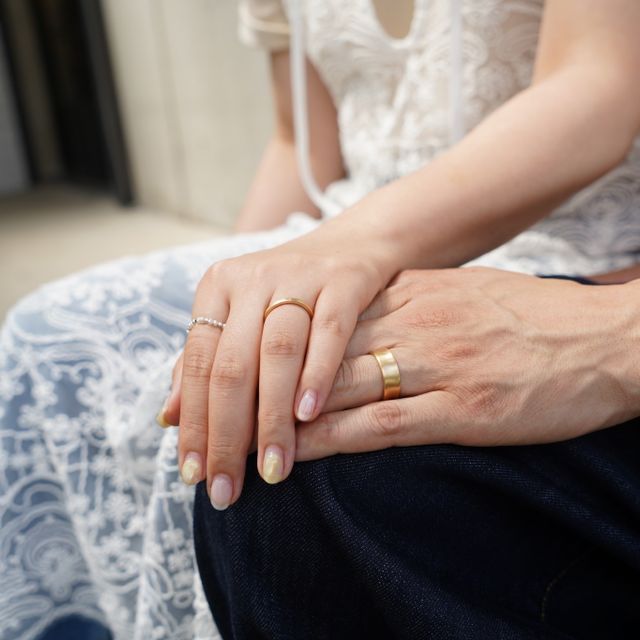 【THREE TREES(スリーツリーズ)の口コミ】 普段でもさり気なく付けれて重ね付けしても他の指輪と馴染む様にシンプル…