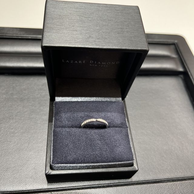 【ラザール ダイヤモンド(LAZARE DIAMOND)の口コミ】 結婚10年目で、自分の気に入った指輪を購入したいと思いいろいろ探してい…