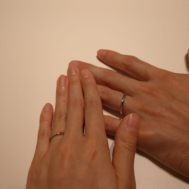 【TRECENTI(トレセンテ)の口コミ】 指輪の断面が楕円形となっている特徴のため、着け心地がとても良く、試着…