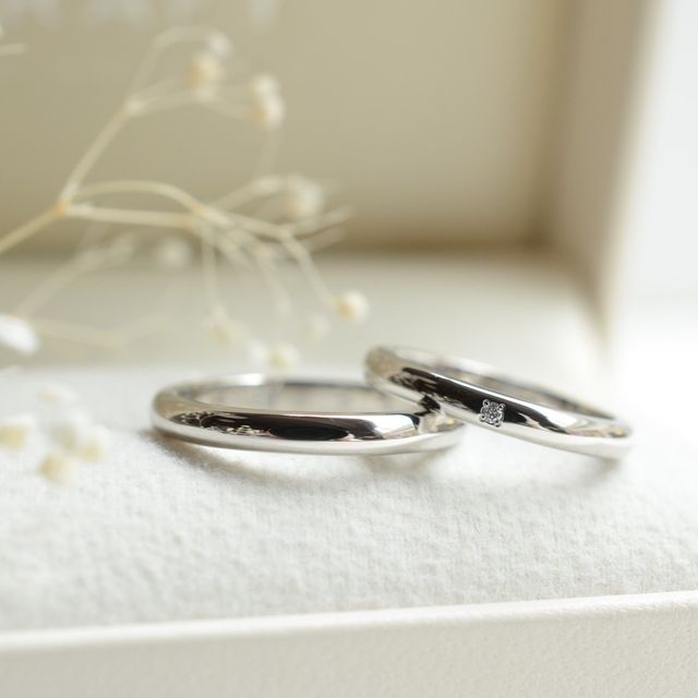【CRAFY(クラフィ)の口コミ】 大手メーカーを色々と回りましたが、しっくりする物がなく妥協して結婚指…