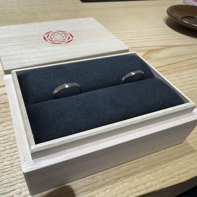 【出雲結(いずもゆい)の口コミ】 今回は縁結の指輪を選ばせて頂きました。全体的にシンプルなデザインが多…