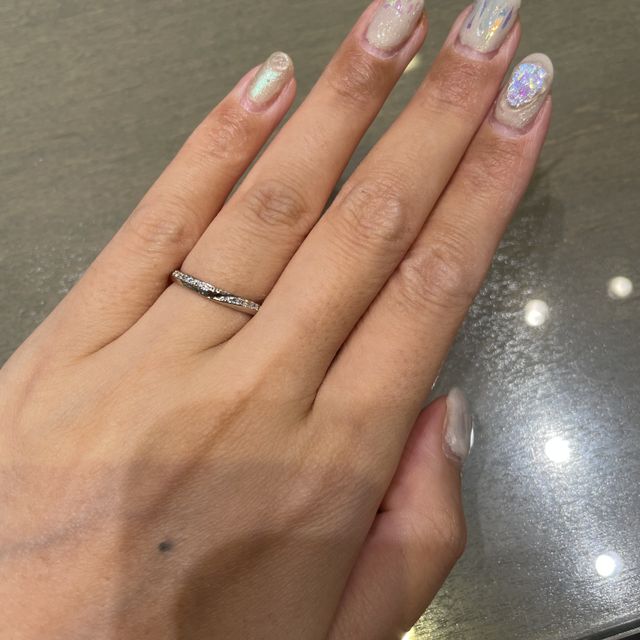 【アイプリモ(I-PRIMO)の口コミ】 指の形的にストレートをお薦めされ、その中でもデザイン性があり、甘すぎ…