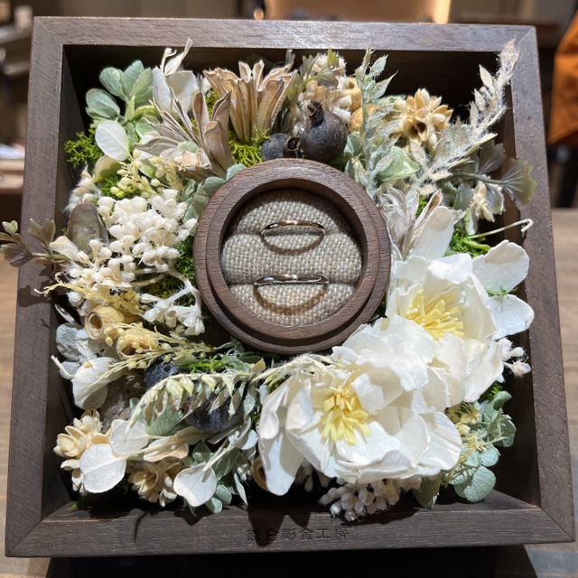 【鎌倉彫金工房の口コミ】 素材からデザイン、幅まで自分たちで決められて楽しかったです。
様々な組…