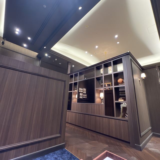 【TANZO.(鍛造指輪)の口コミ】 鍛造製法に拘っているのに惹かれて来店した。
その名にそぐわぬこだわりで…