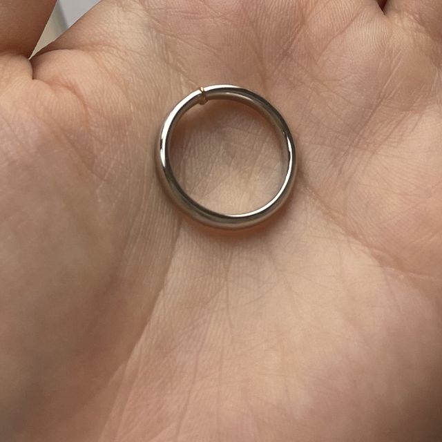 【ケイウノ ブライダル(K.UNO BRIDAL)の口コミ】 刻印のオプションや純糸結びで、誰ともかぶらない世界にひとつだけの指輪…