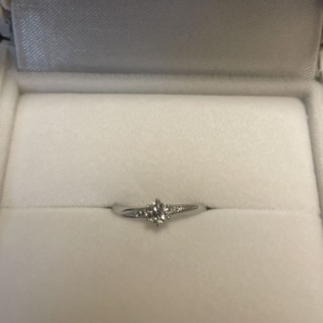 【1122 iifuufu bridal(いい夫婦ブライダル)の口コミ】 値段が13万円代とリーズナブルでありながらも、ラインナップが豊富で決し…