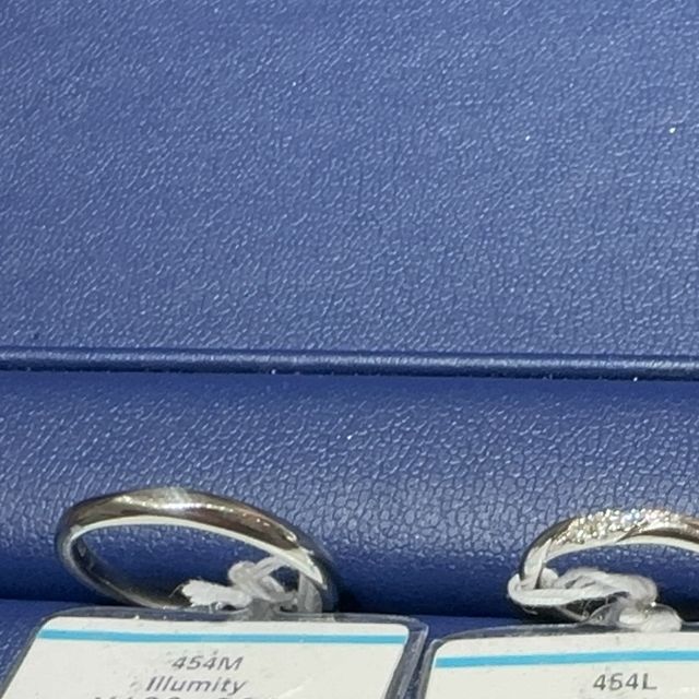 【銀座ダイヤモンドシライシの口コミ】 婚約指輪をこちらのダイヤモンドシライシさんのブライトボヤージュをいた…