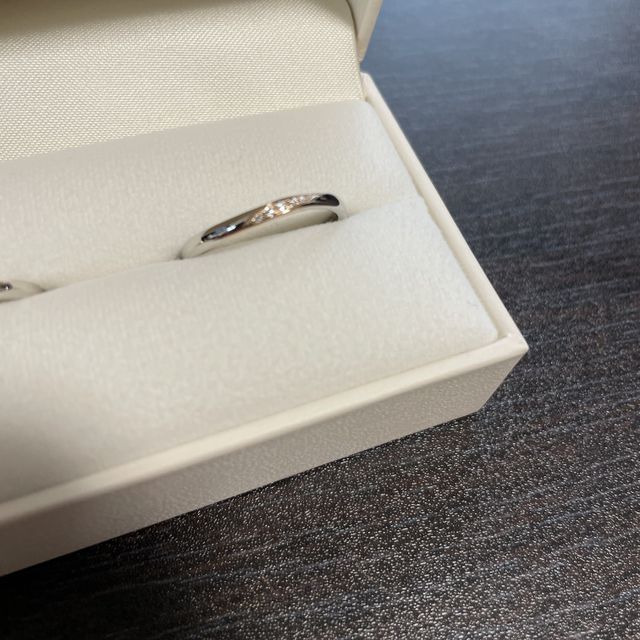 【JKPLANET(JKプラネット)の口コミ】 婚約指輪をお願いしてから、結婚指輪を探していて、なかなかいいデザイン…