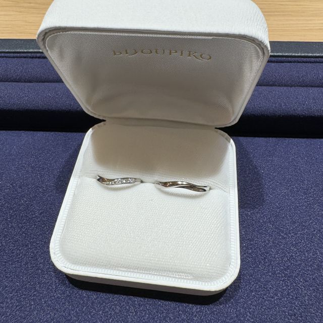 【BONDS(ボンズ)の口コミ】 価格と質です。デザインがシンプルなんですが、若干ウェーブの部分もあり…