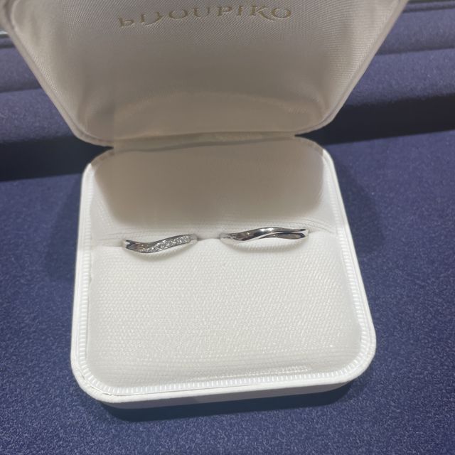 【BONDS(ボンズ)の口コミ】 婚約指輪が他社ので重ね付けして合うのを探しました！たくさん付けて今の…