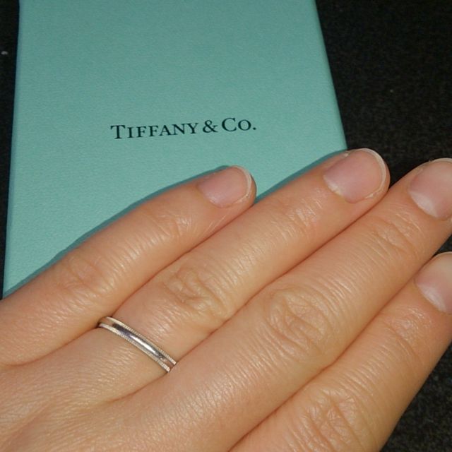 【ティファニー(Tiffany & Co.)の口コミ】 流行りのダイヤ入りなども試着しましたが、毎日身に着ける指輪としては脱…