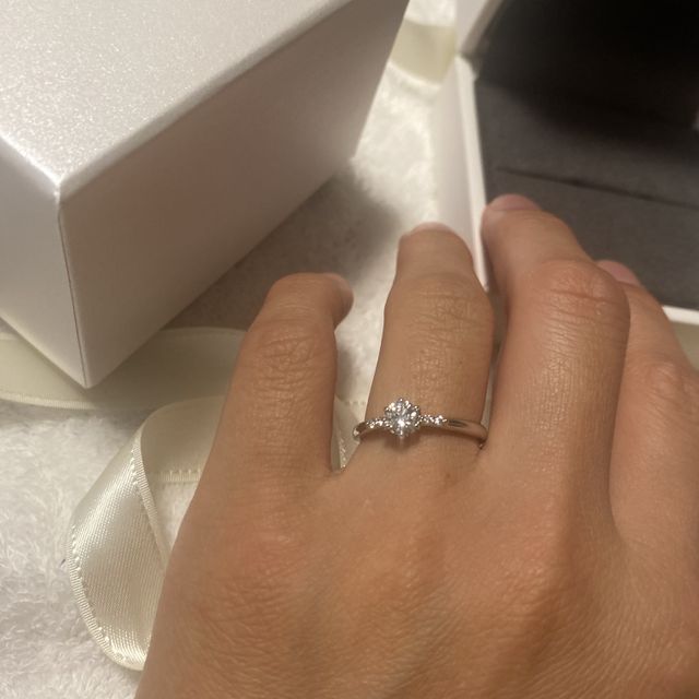 【Foulason(フレゾン)の口コミ】 指輪の決めてはその指輪に込められたイメージがぴったりだなとおもったか…