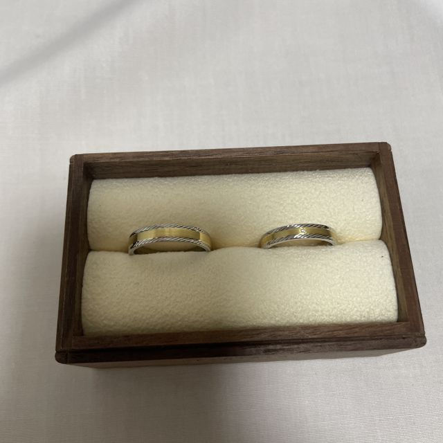 【PORTADA(ポルターダ)の口コミ】 指輪のデザインはとても良く、どんな服装にも合わせやすいと思います。ま…
