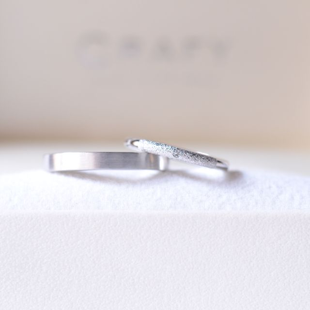 【CRAFY(クラフィ)の口コミ】 何歳になっても飽きないように。と思い、とてもシンプルなデザインにしま…