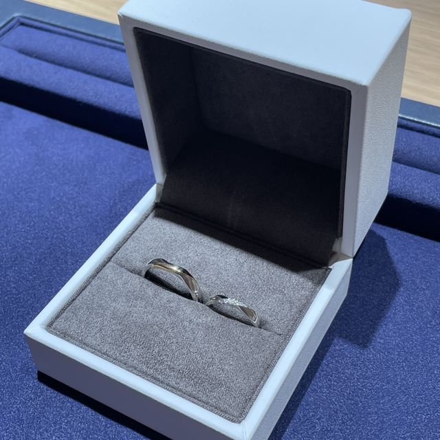 【Desserts(デザート)の口コミ】 シンプルな指輪ではありますが、珍しいデザインなことろがとても好きです…