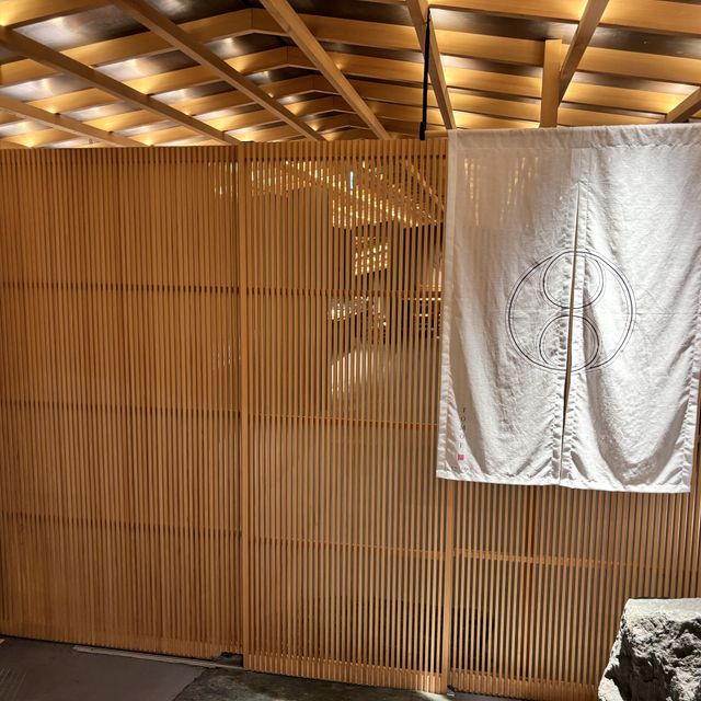 【TOMOE(トモエ)の口コミ】 綾という商品名称がありその想いに惹かれ、
また綾という文字がパートナー…