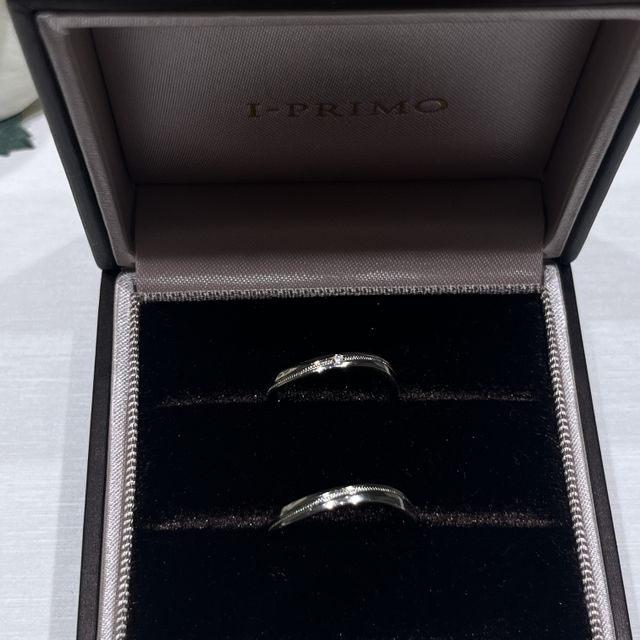 【アイプリモ(I-PRIMO)の口コミ】 シンプルだけどラインが入っていてかわいい
つけ心地がよく、一生ものにな…