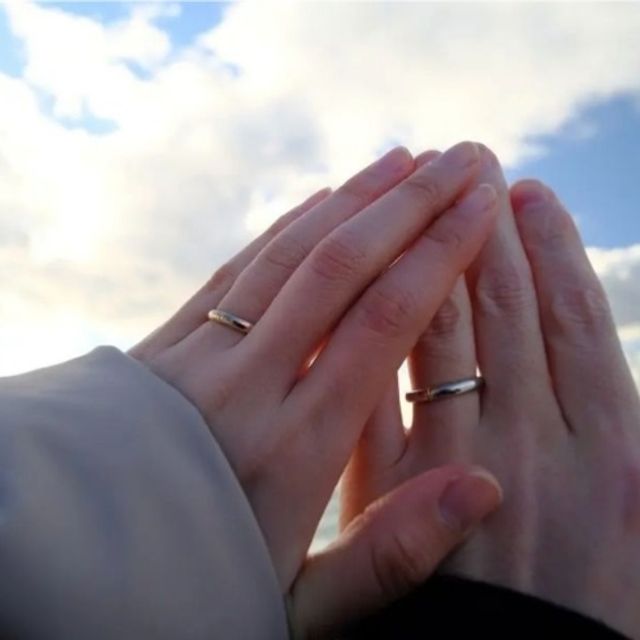 【ケイウノ ブライダル(K.UNO BRIDAL)の口コミ】 2人でゴールドの糸を結んだ結婚指輪を作りました。ゼロから作ることは難し…