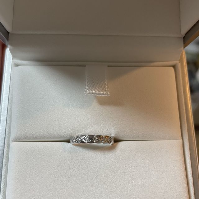 【シャネル(CHANEL)の口コミ】 とにかくかわいいです。婚約指輪ですが、毎日つけられるものを探していま…