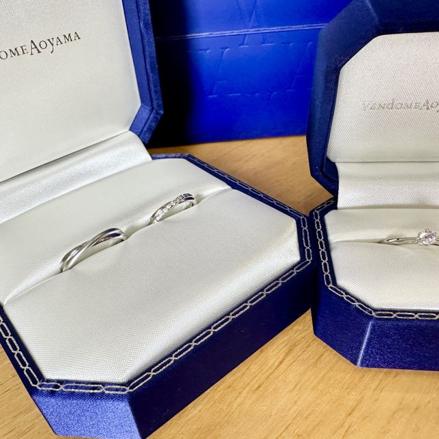 【ヴァンドーム青山(VENDOME AOYAMA)の口コミ】 丸みを帯びたデザインで、付け心地は柔らかいです。
ダイヤも目立ちすぎず…