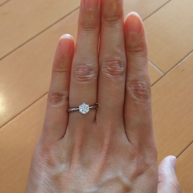 【リューツウの口コミ】 予算内で、なるべく大きいカラットで、Ｆカラー以上、VS2以上、トリプルエ…