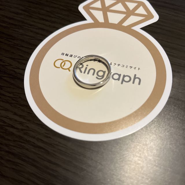 【ラザール ダイヤモンド(LAZARE DIAMOND)の口コミ】 男性側の指輪のデザインについては、シンプルだけどシンプルすぎないかつ…